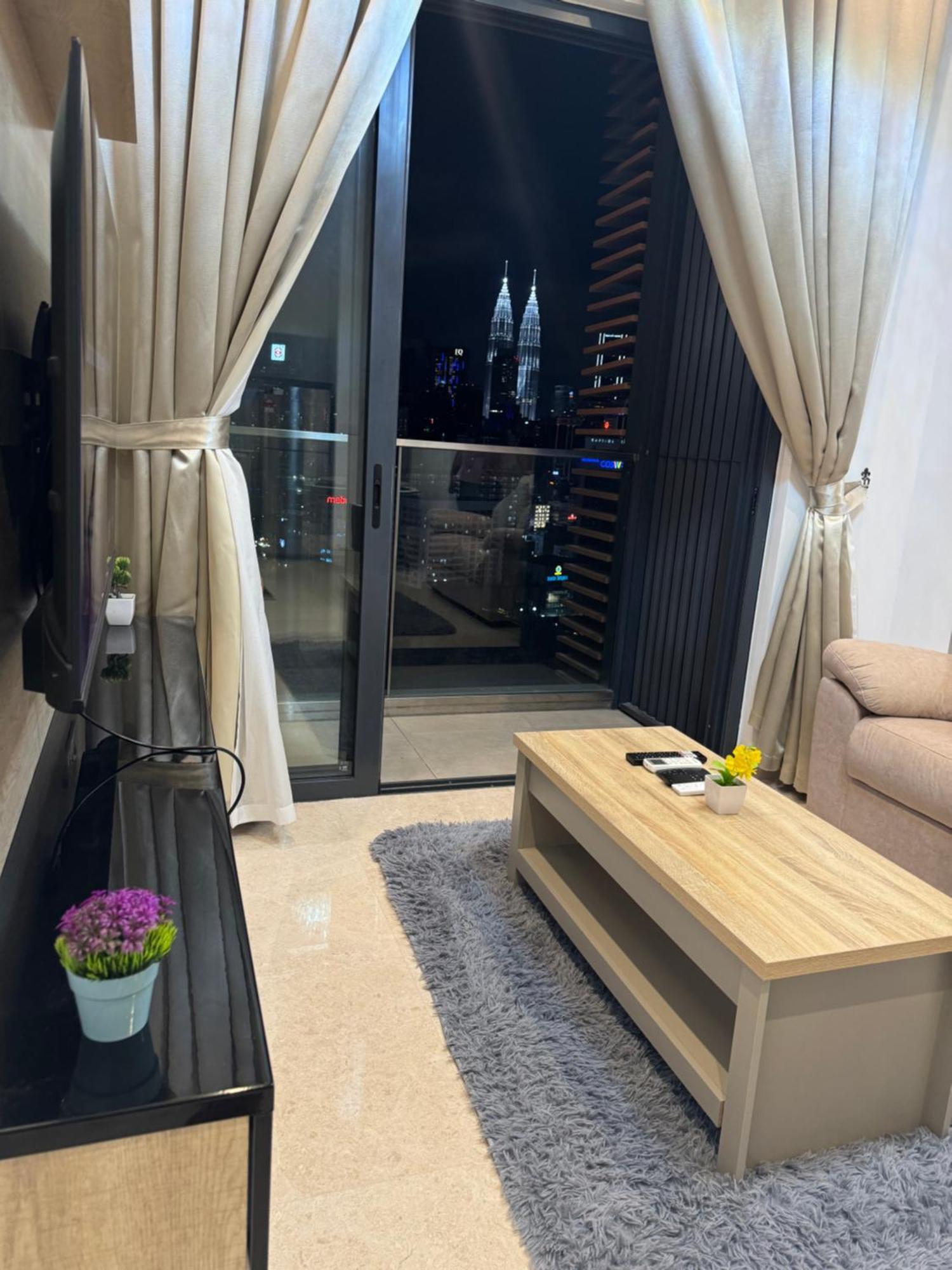 Lucentia Suites At Kuala Lumpur Luaran gambar