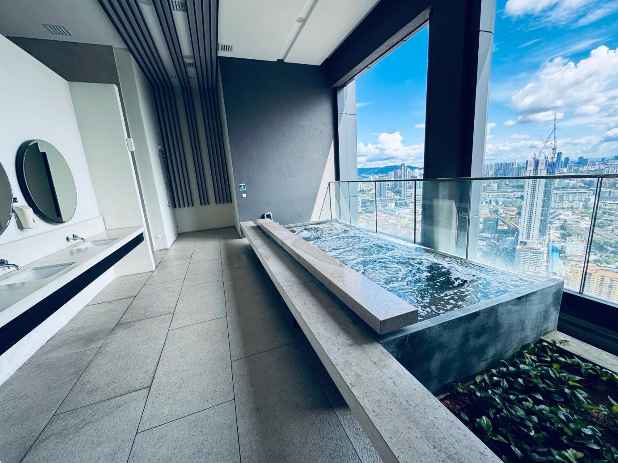 Lucentia Suites At Kuala Lumpur Luaran gambar