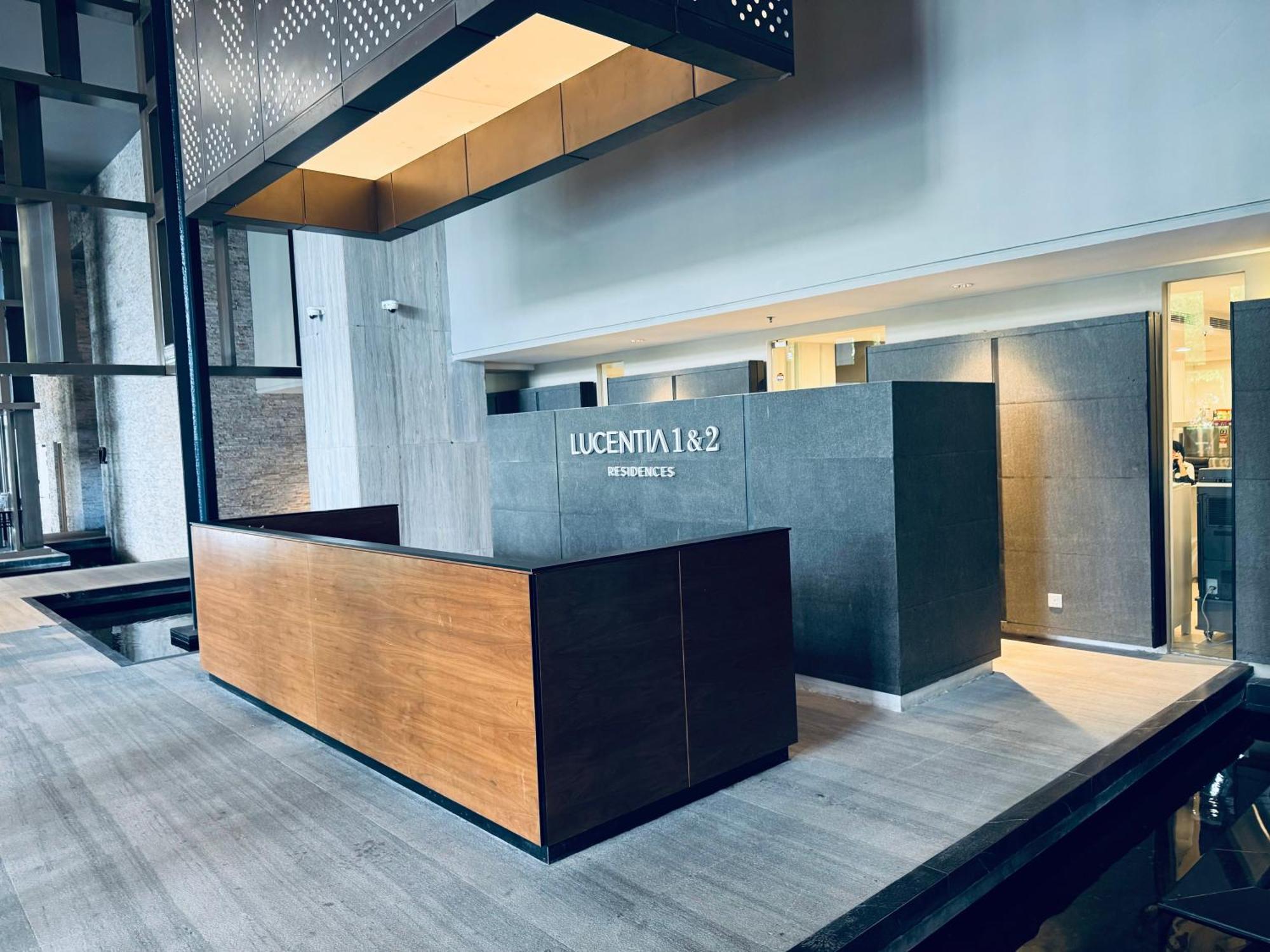 Lucentia Suites At Kuala Lumpur Luaran gambar